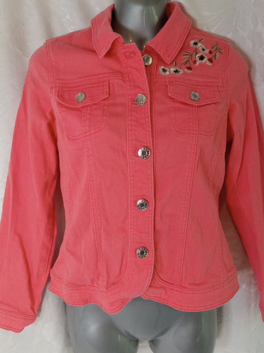 Laura Petites Pink Denim Jacket Sz S Floral Flower Embroidered Cotton Small